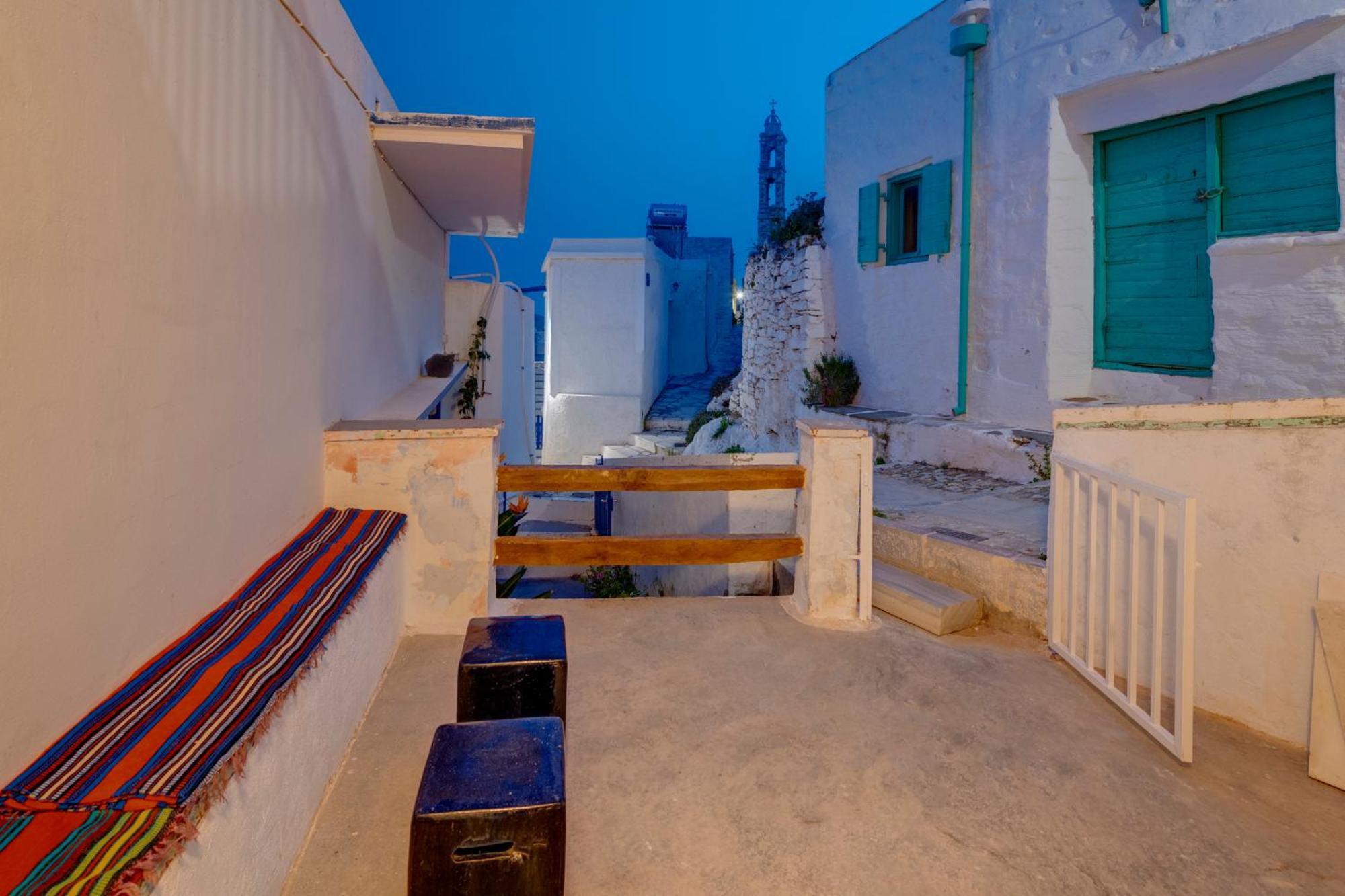 Syros Art House Villa Ano Syros Exterior photo